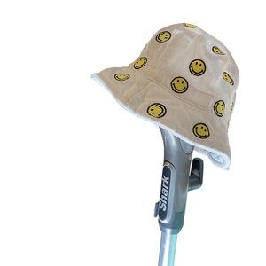 American Eagle Outfitters White Bucket Hat with Smiley Faces